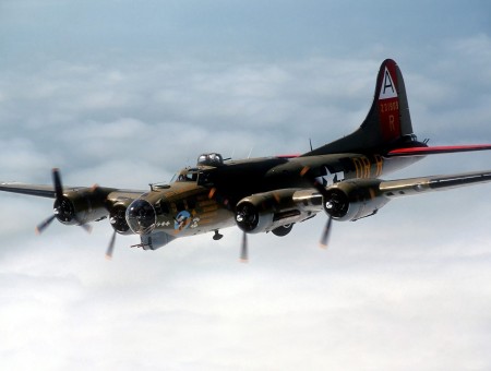 Aircraft B-17 