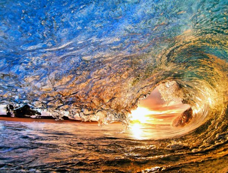 Sea Wave Crashing During Sunset Wallpaper