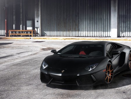 Black Lamborghini Aventador