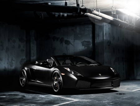 Black Lamborghini Gallardo Roadster