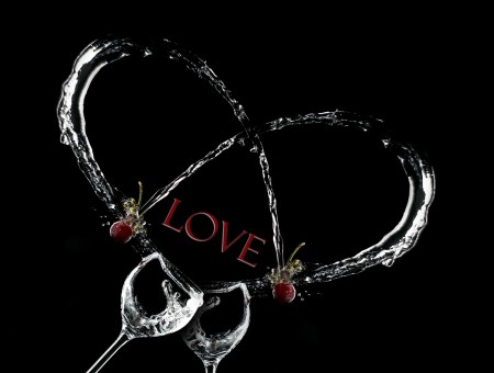 Silver And Red Love Heart Ice With Wine Glasses