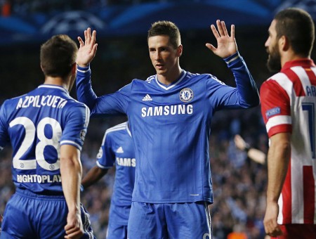 Man In Blue Samsung Jersey Shirt Raising Hands In Front Of Men