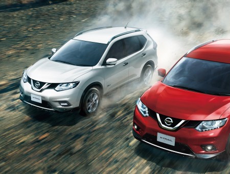 Silver And Red Nissan Suvs Racing