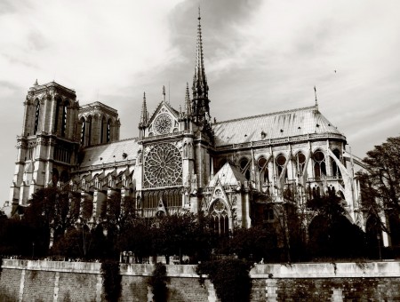 Grayscale Photo Of Cathedral