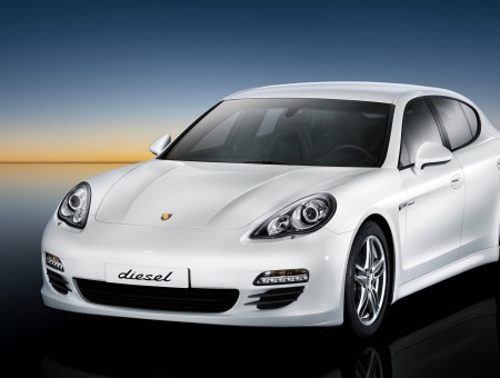 White Porsche Panamera