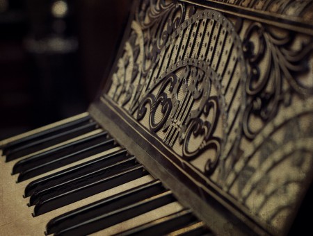 Brown Wooden Upright Piano