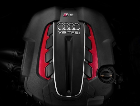V8 Audi Engine