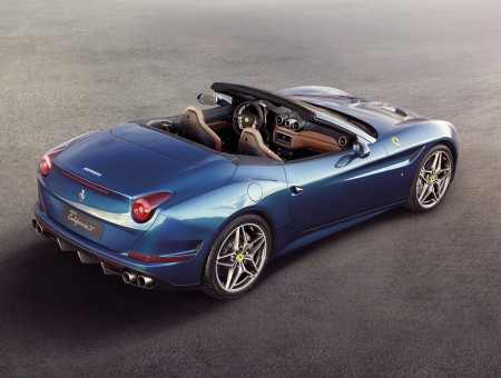 Blue Ferrari Spyder