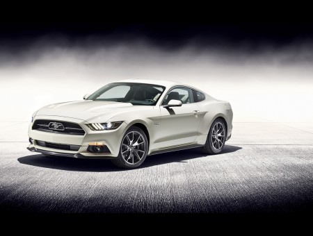 Silver Mustang GT