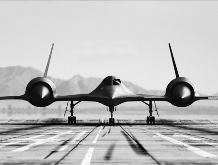 Grayscale photo of plane