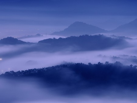 Blue fog in mountians 